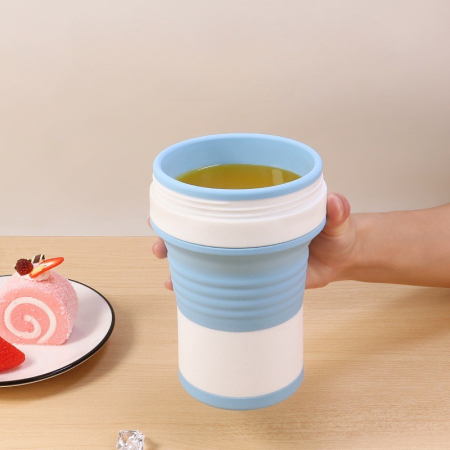 Pahar pliabil din silicon , pentru calatorii, camping, 750 ml, pai inclus, 11.6 x 19.3 cm, albastru [1]