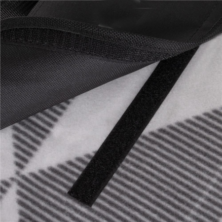 Patura pentru picnic sau plaja, cu folie izolatoare si maner, 180x220cm, gri [4]