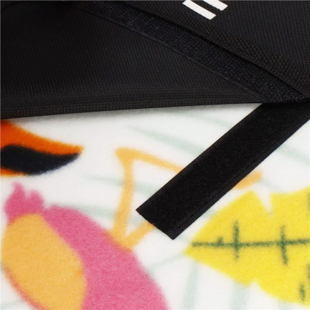 Patura pentru picnic sau plaja, cu folie izolatoare si maner, 150x200cm, model tropical, alb verde [10]