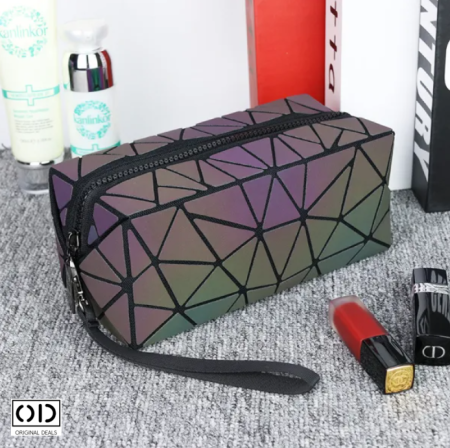 Penar Reflectorizant cu Elemente Geometrice, PVC Premium, cu Fermoar si Maner – Original Deals [9]