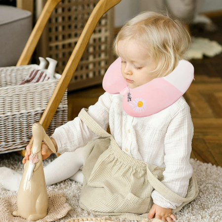 Perna de Calatorie in Forma de U, , Pentru Gat si Cap, Umplutura din Spuma cu Memorie, 30x30 cm, Model Iepuras, Accesoriu de Voiaj, Birou, Masina, Sistem Prindere Capse, Roz-Alb [4]