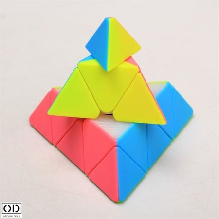 Piramida Magica Rubik, Jucarie Inteligenta Antistres, 4 Fete Colorate, Premium, Original Deals [4]