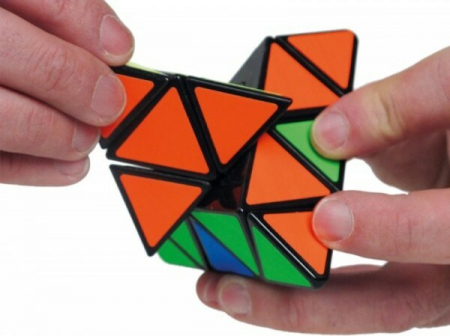 Piramida Magic Rubik, Jucarie Inteligenta Antistres, 4 Fete Multicolor [5]