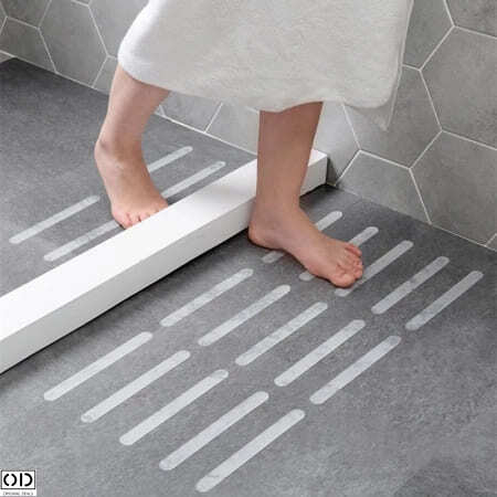 Set 12 Benzi Anti Alunecare pentru Podea Baie, Cabina de Dus, Cada si Scari din Silicon Auto Adeziv, 2 x 20 cm [2]