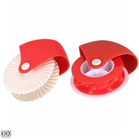 Set 2x Cutit Rola pentru Taiat si Modelat Marginea la Placinte si Tarte, Plastic PVC [20]