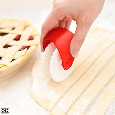 Set 2x Cutit Rola pentru Taiat si Modelat Marginea la Placinte si Tarte, Plastic PVC [0]