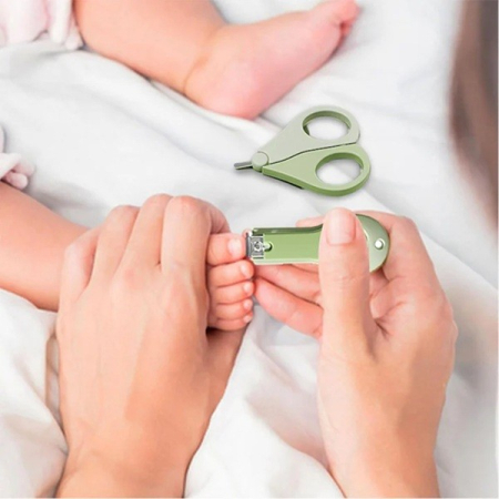 Set 4in1 de Ingrijire Unghii pentru Bebelusi, , Cutie de Depozitare Tip Cerb, 0-6 Ani, 11 x 6 x 11 cm, Verde [1]