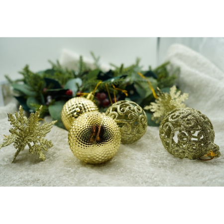 Set de 12 ornamente de brad, , de tip Glob, Auriu, din plastic, cu finisaj sclipitor , cutie 6 cm adancime x 23 cm lungime x 18 cm inaltime [8]
