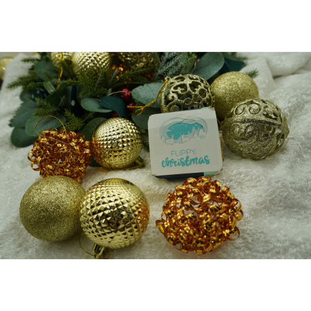 Set de 28 ornamente de brad, , de tip Glob, Cupru/ Auriu, din polistiren, cu finisaj sclipitor , cutie 18 cm adancime x 22 cm inaltime x 18 cm lungime) [2]