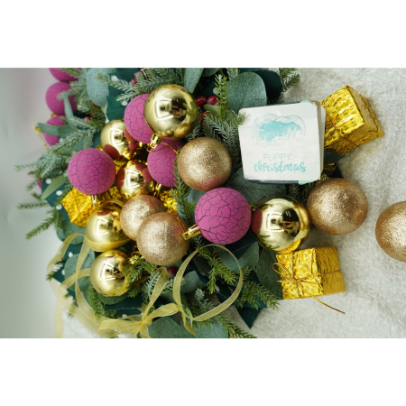 Set de 35 ornamente de brad, , de tip Glob, Auriu/ Mov, din polistiren, cu finisaj sclipitor , cutie 14 cm adancime x 23 cm inaltime x 14 cm lungime) [3]