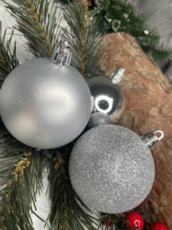 Set globuri de Craciun, 30 bucati, 3 modele, 6cm, argintiu [12]