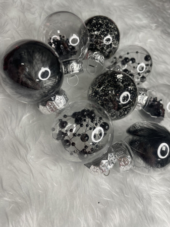 Set globuri de Craciun Inedit, 24 bucati, 5cm, transparente cu interior negru [9]