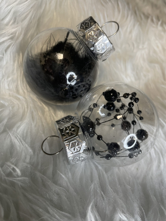 Set globuri de Craciun Inedit, 24 bucati, 5cm, transparente cu interior negru [24]