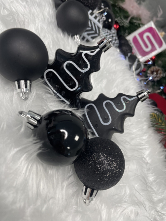 Set globuri si decoratiuni de Craciun, 77 piese, diverse dimensiuni, negru [22]