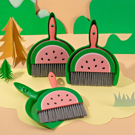 Set Mini Matura si Faras, , LITTLE CLEANER, Uz Casnic, pentru Birou, Bucatarie, Casa, Model Pepene Verde, 23 x 18 cm Roz-Verde [1]