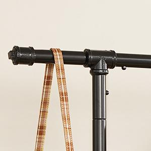 SONGMICS Suport pentru haine, cu raft si 2 sine de agatat, cadru metalic, cu roti, 130x49x198cm, industrial, negru [11]