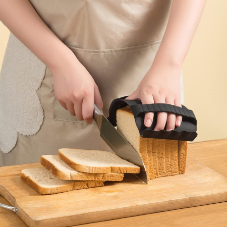 Suport de Silicon Multifunctional de Mana, , pentru Cuptor, Alimente Fierbinti, Carne, Izolare Termica, Anti-alunecare, 18x12x1.5 cm, Negru [6]