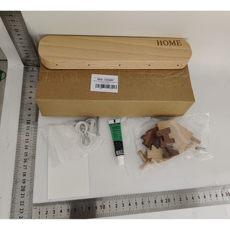 Suport pentru Chei, , din Lemn, Aplicare fara Perforare, Adeziv Inclus, 5 Carlige Albe, Model Casuta, Greutate Suportata 5 kg, 13.5 x 23 cm, Maro [1]