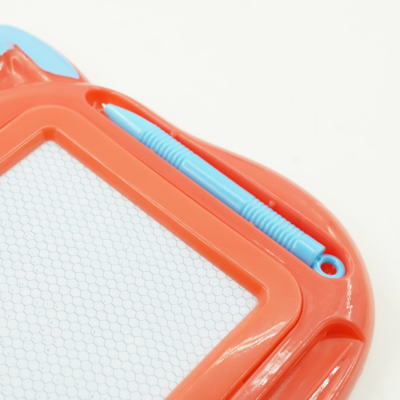 Tablita Magnetica de Scris si Desenat, , Model Pisica, cu Creion, Dimensiuni 23.2x18.5 cm, Suprafata Desen 14.6x10.4 cm, Dezvolta Imaginatia si Creativitatea, Incurajeaza Exersarea Scrisului, Rosu [2]