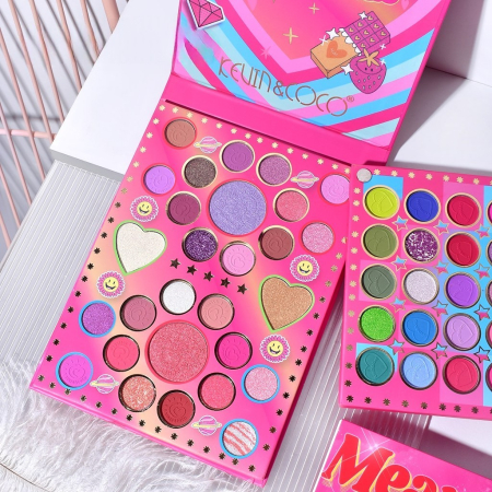 Trusa de Machiaj, KEVIN & COCO, Mean Girl Heart, Fard de Pleoape, Iluminator, Blush Cremos, 96 culori, 21 x 15.7 x 2.4 cm [5]