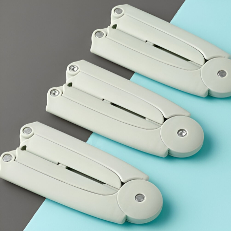 Umeras Pliabil de Calatorie, , Mini Cuier Portabil pentru Haine, Suport de Uscare, 14x7x1.4cm, Verde [1]