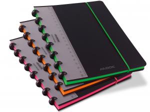 Produse din hartie - Caiet A5+, 72 file - 90g/mp, coperta PP neagra, cu elastic, margine color, AURORA Adoc Edge - dictan