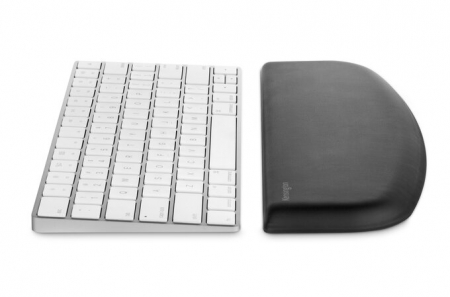 Kensington ErgoSoft™ Wrist Rest for Slim, Compact Keyboards [3]