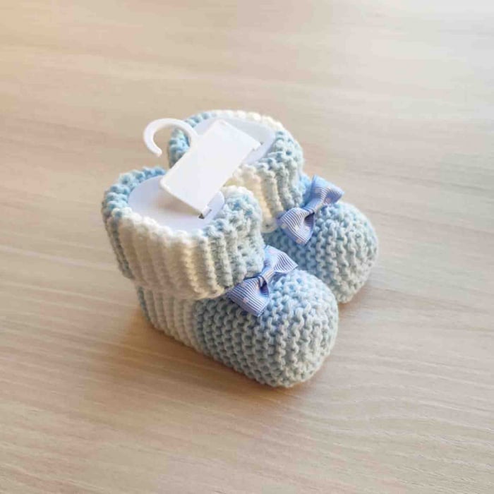 Botosei bleu cu alb tricotati bebelusi 0-3 luni [1]