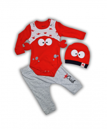 Baietei - Set body, pantaloni si caciulita raci rosu bebelusi bumbac 3-9 luni