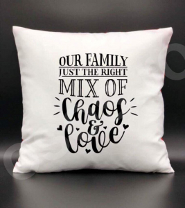 Perne personalizate - Pernă - Family - a mix of chaos and love