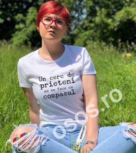 Tricouri best friends - Tricou damă - Un cerc de prieteni nu se face cu compasul
