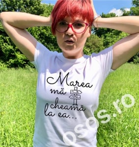 Tricouri de vacanta - Tricou personalizat damă - Marea mă cheamă la ea