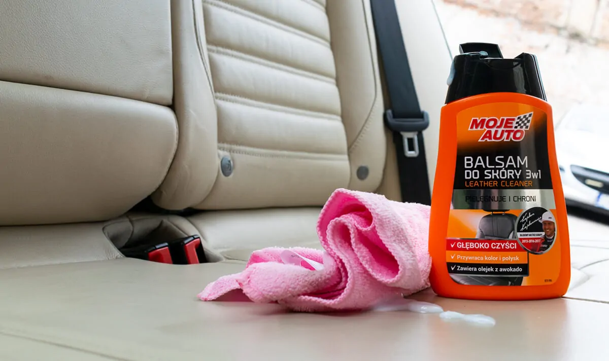 Lotiune curatare si intretinere piele 3in1 - tub 250 ml [1]