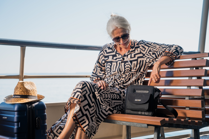 Concentrator de Oxigen portabil iGo2 cu Bluethout [3]