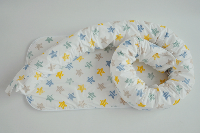 Baby nest 0-8 luni 3 in 1: culcuș, protecție pătuț și saltea, model cu stelute galbene, gri și cappucino [3]