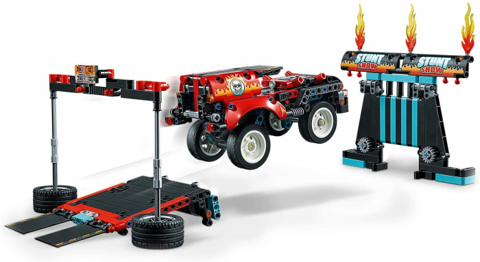 LEGO TECHNIC CAMION SI MOTOCICLETA PENTRU CASCADORII 42106 [5]