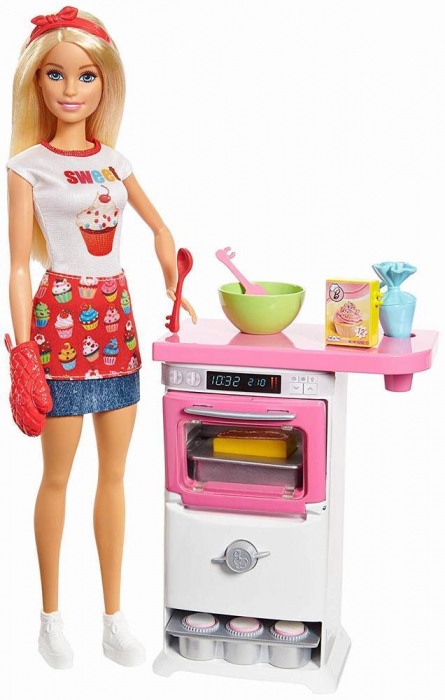 Papusa Barbie in bucatarie [2]