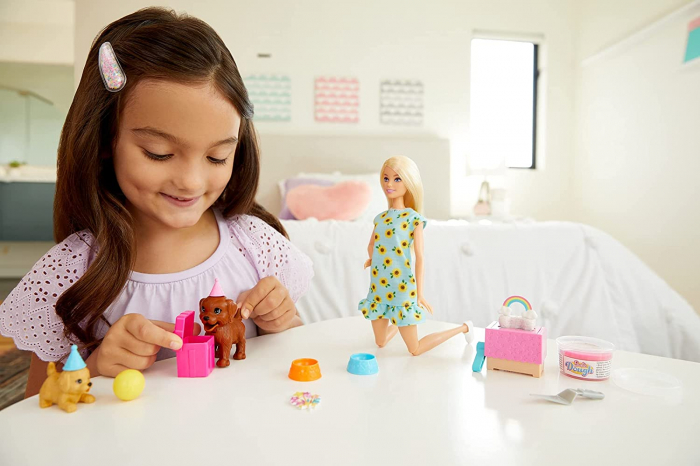 Set de joaca Barbie Gama Family - Papusi cu catelusi [3]