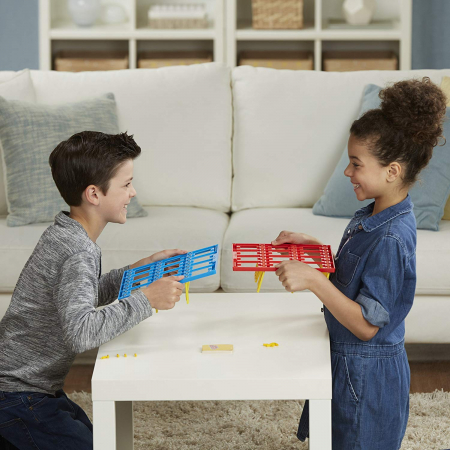 Jocul Original Ghici Cine-i? Jocul Clasic Cu Carti In Limba Romana [4]