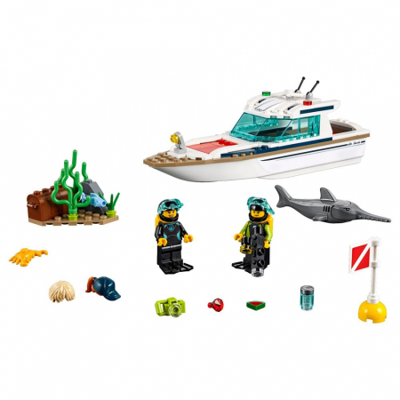 LEGO CITY IAHT PENTRU SCUFUNDARI 60221 [1]