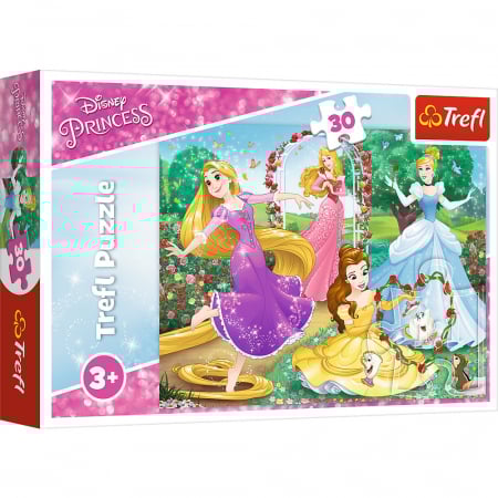 Varsta recomandata - Puzzle Trefl 30 piese Printesele Disney in gradina palatului