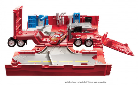 CARS SET DE JOACA MACK MEGA TRANSPORTATORUL LUI FULGER McQUEEN [2]