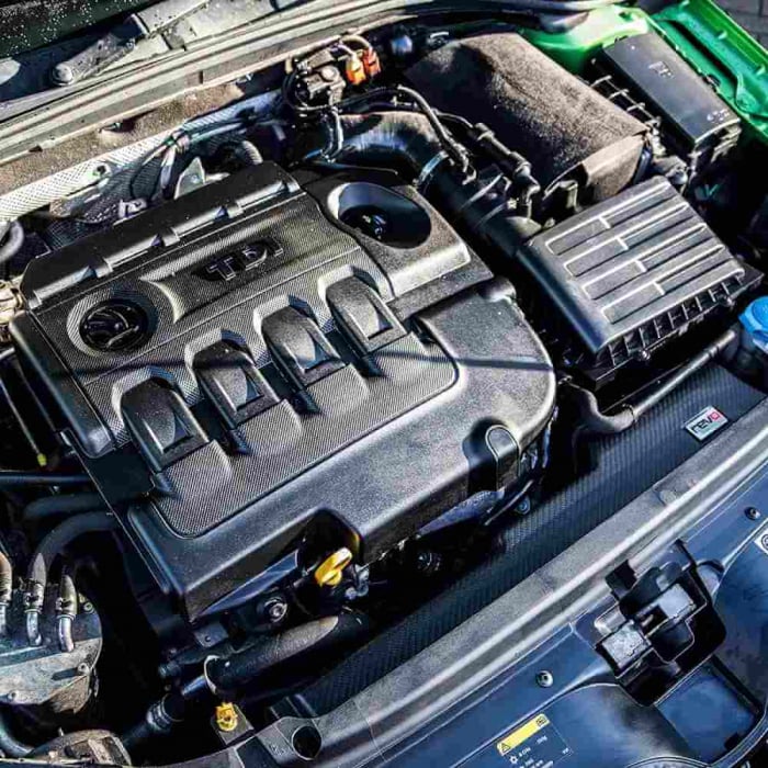 G17316_Meguiars_Engine_Dressing_dressing_compartiment_motor_473ml [5]