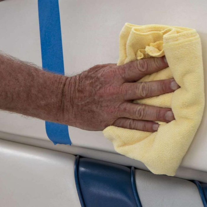 M5716_Meguiars_Marine_RV_Vinyl_and_Rubber_Cleaner_and_Protectant_M57_solutie_curatare_si_dressing_vinilin_si_cauciuc_ambarcatiuni_si_rulote_473ml. [5]