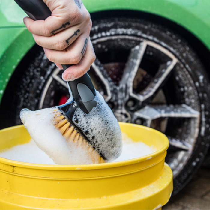 X1025-Meguiars_Versa_Angle_Wheel_Face_Brush_perie_jante [3]