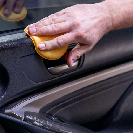 G14716_Meguiars_Ultimate_Protectant_dressing_plastic_vinil_si_cauciuc_450_ml [2]