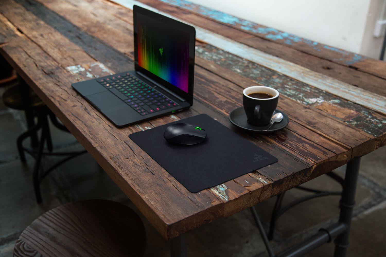 Periferice - Mouse PAD RAZER, Cod Produs: RZ02-01820500-R3M1