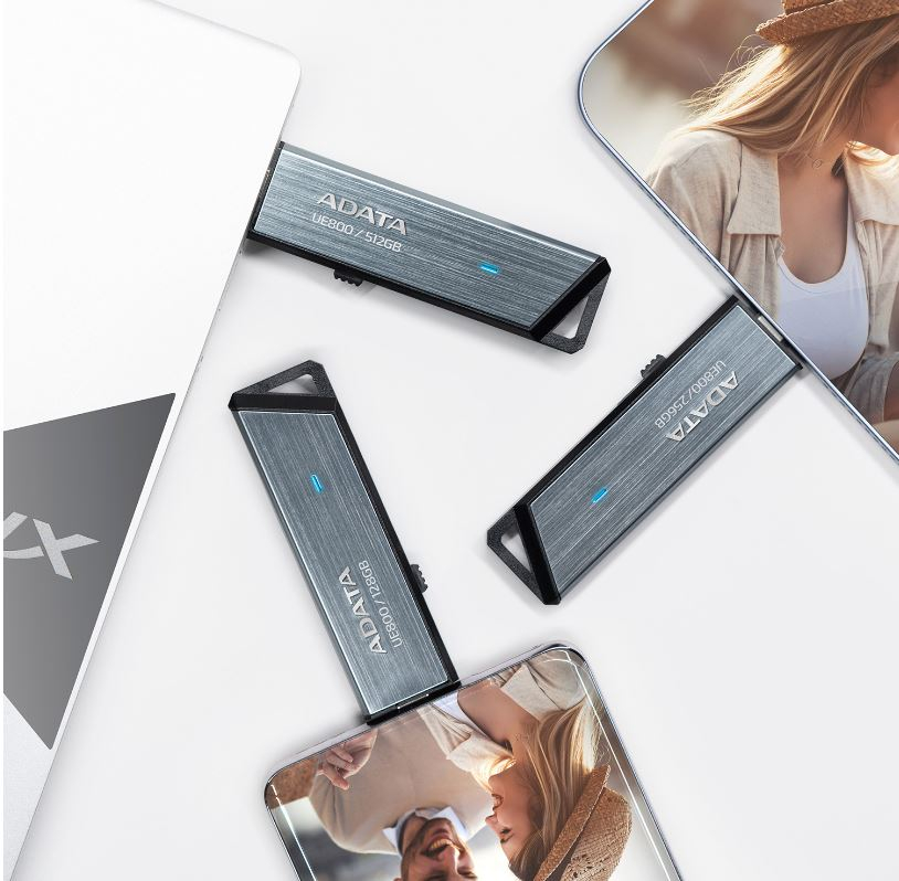 MEMORIE USB Type-C 3.2 ADATA 128 GB ,  retractabila ,  carcasa aluminiu ,  argintiu Cod Produs: AELI-UE800-128G-CSG [1]