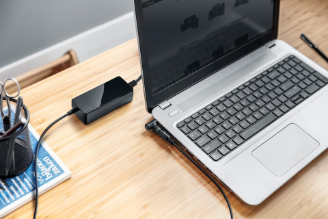 ALIMENTATOR Notebook Trust la retea ,  compatibil universal ,  iesire 19 Volt ,  Cod Produs: TR-22141 [3]