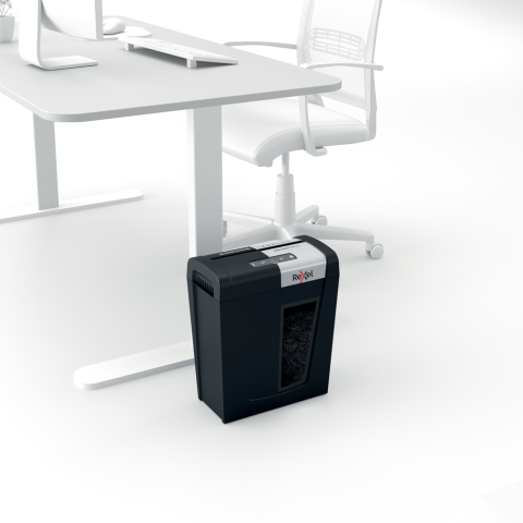 Distrugator manual documente Rexel SECURE MC4,  4 coli, P5, micro-cut (tip particule), cos  14 litri, negru-argintiu, Cod Produs: 2020129EU [9]